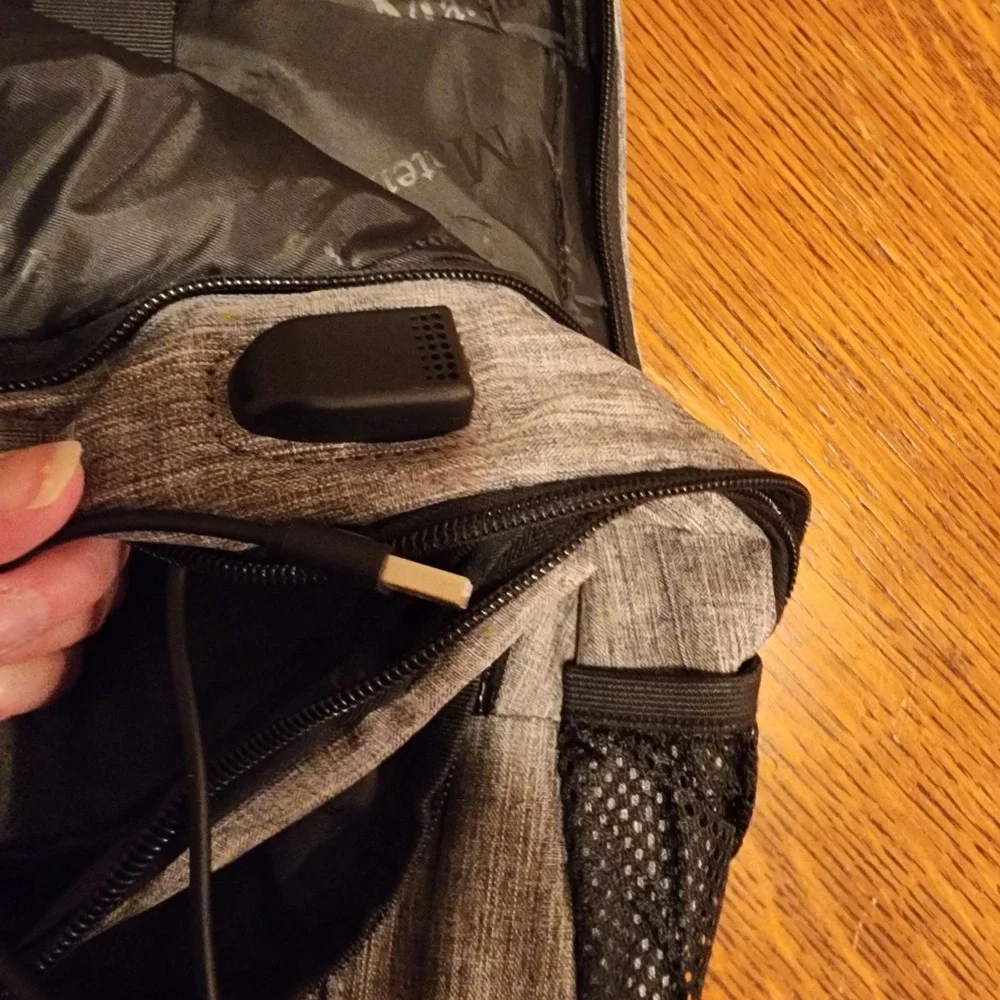 MATEIN Grey Anti Theft Slim Travel Laptop Backpack With USB Charging‎ Port